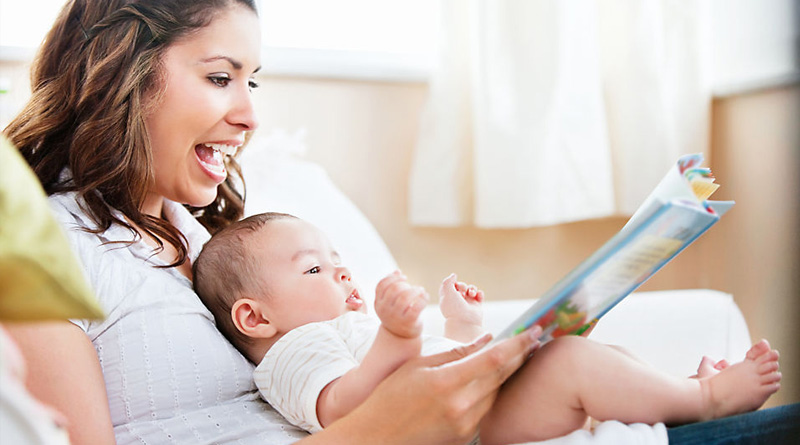 Faire la lecture aux nourrissons leur fait le plus grand bien !